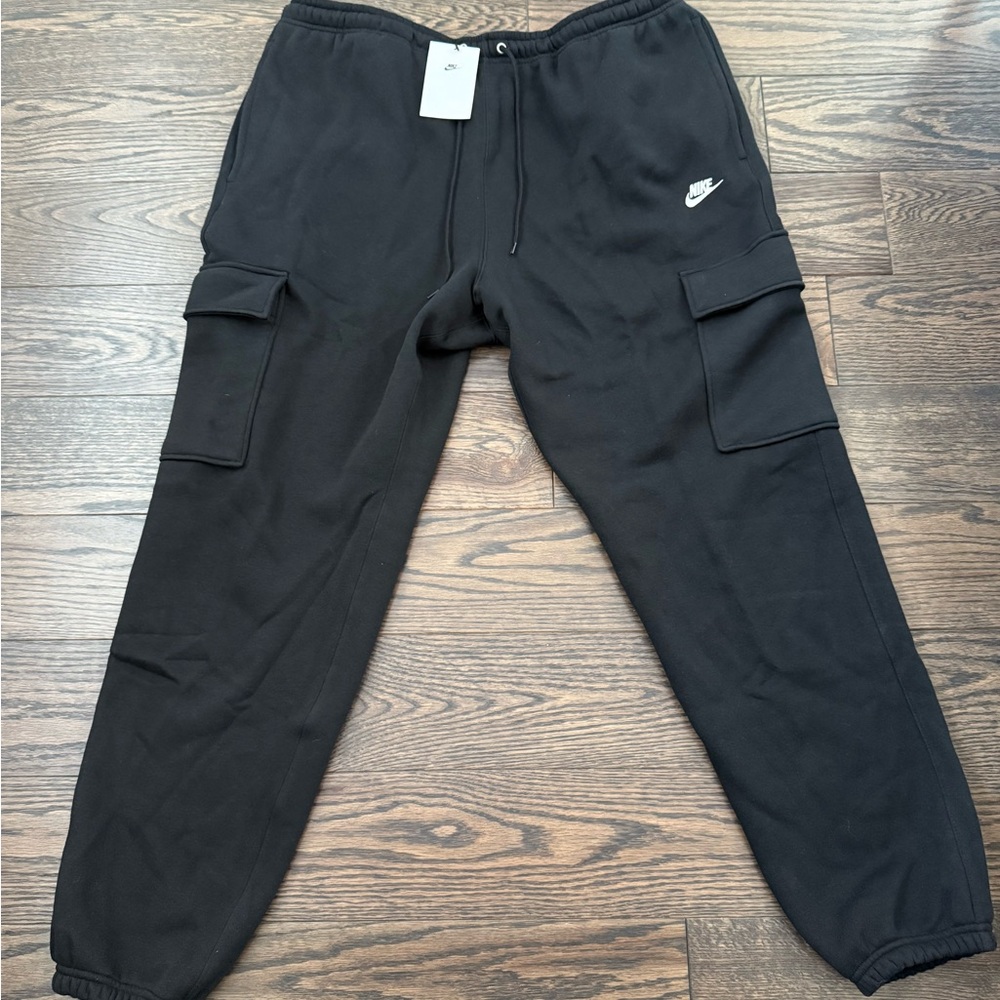 Nike cargo sweatpants